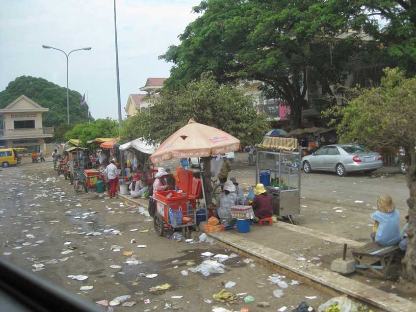 Dirt-and-poverty-in-Cambodia