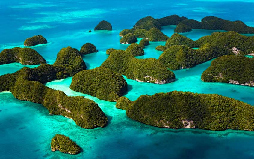 Best Places to Snorkel in Southeast Asia - raja ampat